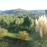 Affittacamere Wein- Und Gaestehaus Genetsch