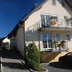 Wein- Und Gaestehaus Genetsch