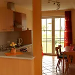 Affittacamere Wein- Und Gaestehaus Genetsch