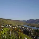 Affittacamere Wein- Und Gaestehaus Genetsch 3*