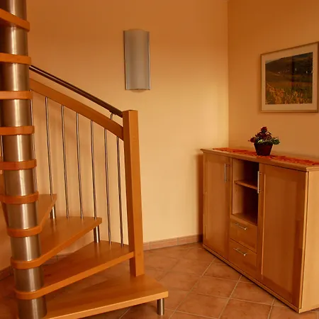 Pensión Wein- Und Gaestehaus Genetsch 3*