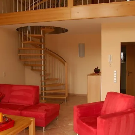 Wein- Und Gaestehaus Genetsch Lieser