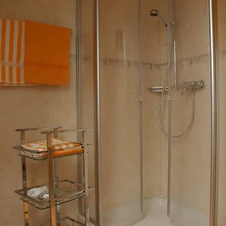 Casa de hóspedes Wein- Und Gaestehaus Genetsch 3*