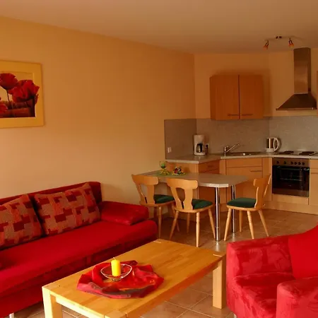 ゲストハウス Wein- Und Gaestehaus Genetsch リーザー