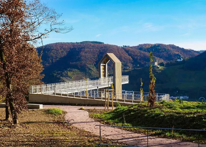 Wein- Und Gaestehaus Genetsch ゲストハウス リーザー