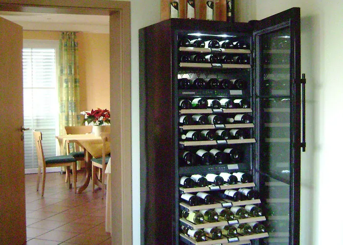 招待所 Wein- Und Gaestehaus Genetsch