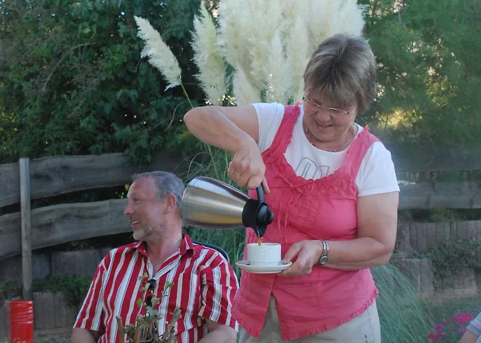 Wein- Und Gaestehaus Genetsch 利塞尔