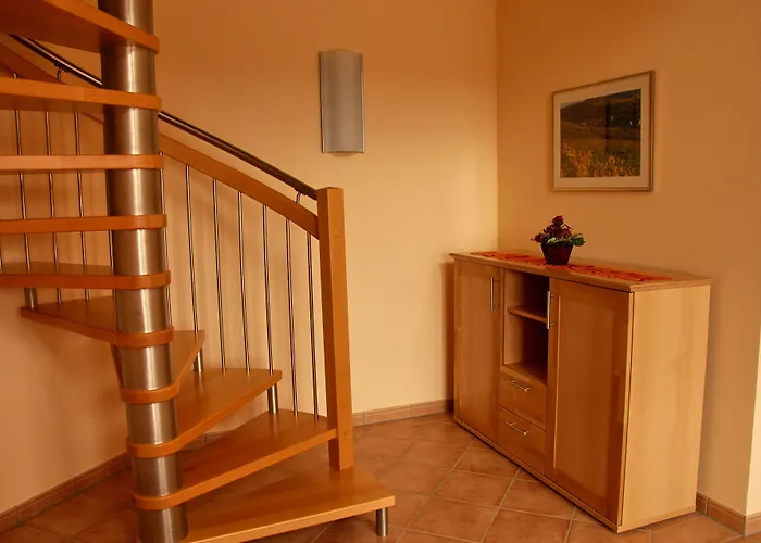 招待所 Wein- Und Gaestehaus Genetsch 3*