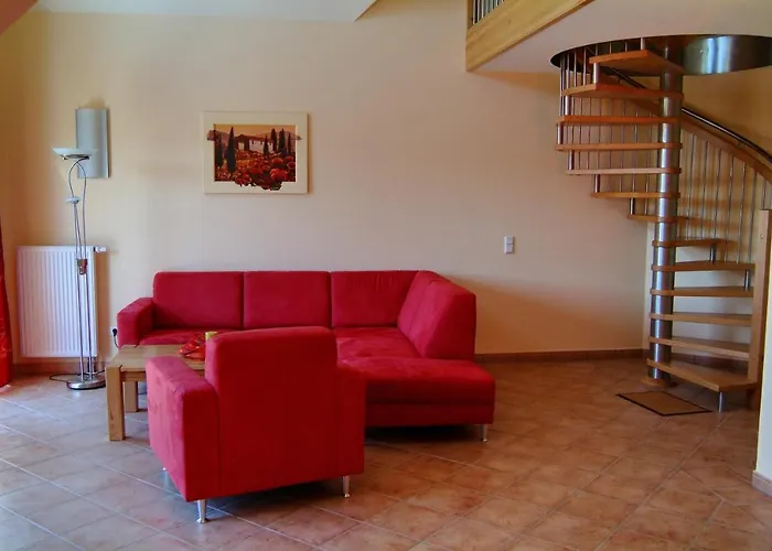 Wein- Und Gaestehaus Genetsch ゲストハウス リーザー